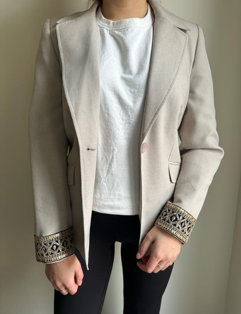 Cream | Black and Gold cuffs | Size 10